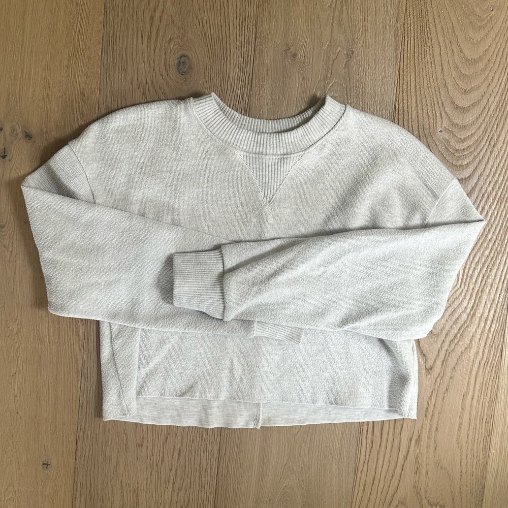 Zara Beige Cropped Long Sleeve Shirt (Size Small)